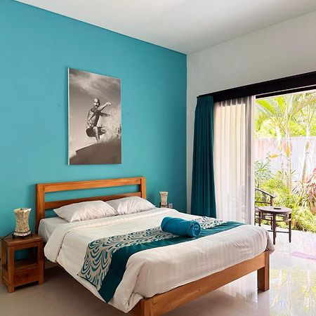 Urban Jungle Beach House Canggu Exteriör bild